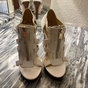 JESSICA SIMPSON Heels